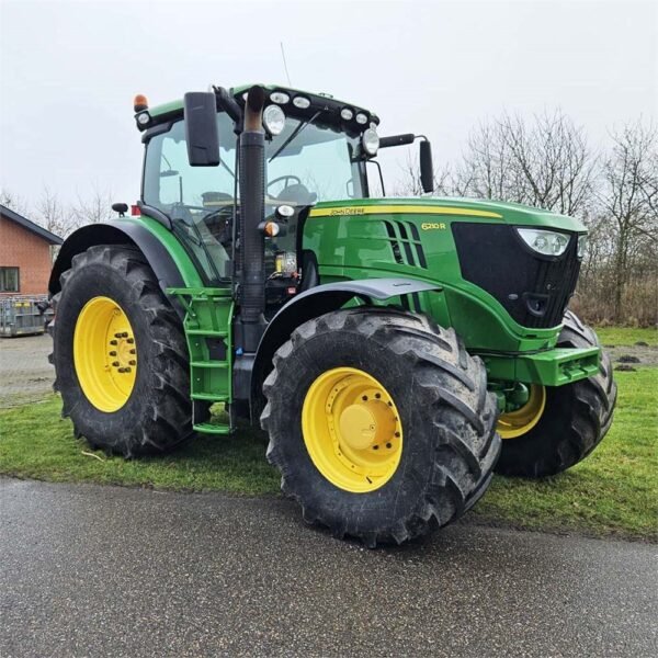 John Deere 6210 R, Baujahr 2012